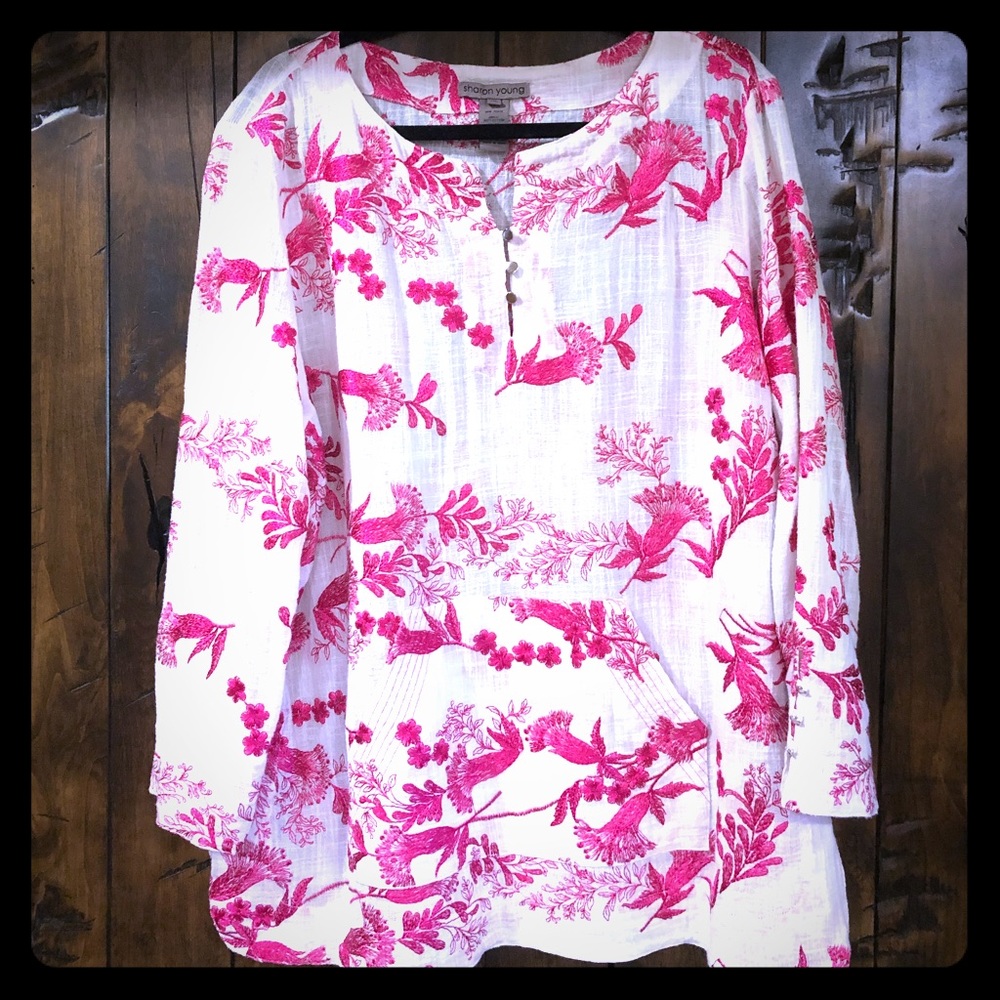 Pink & white Tunic, Bell Sleeve Worn Once.